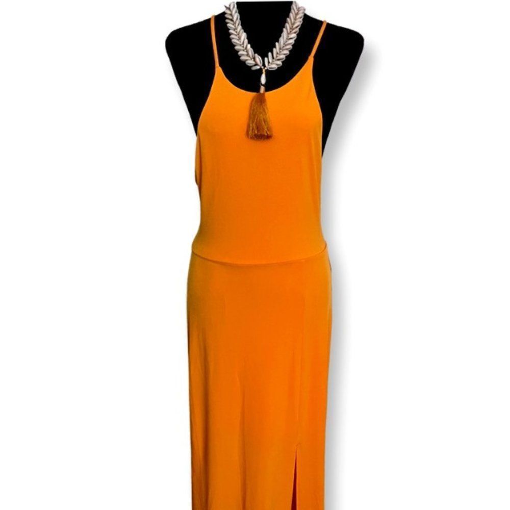 SEXY NWT EXPRESS BACKLESS DRESS!